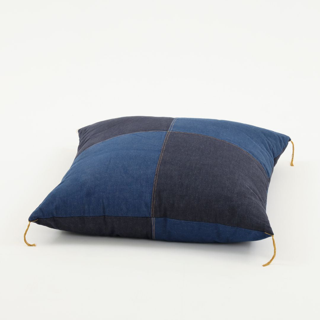 【座布団】　江戸座布団　デニム生地　羽根入り